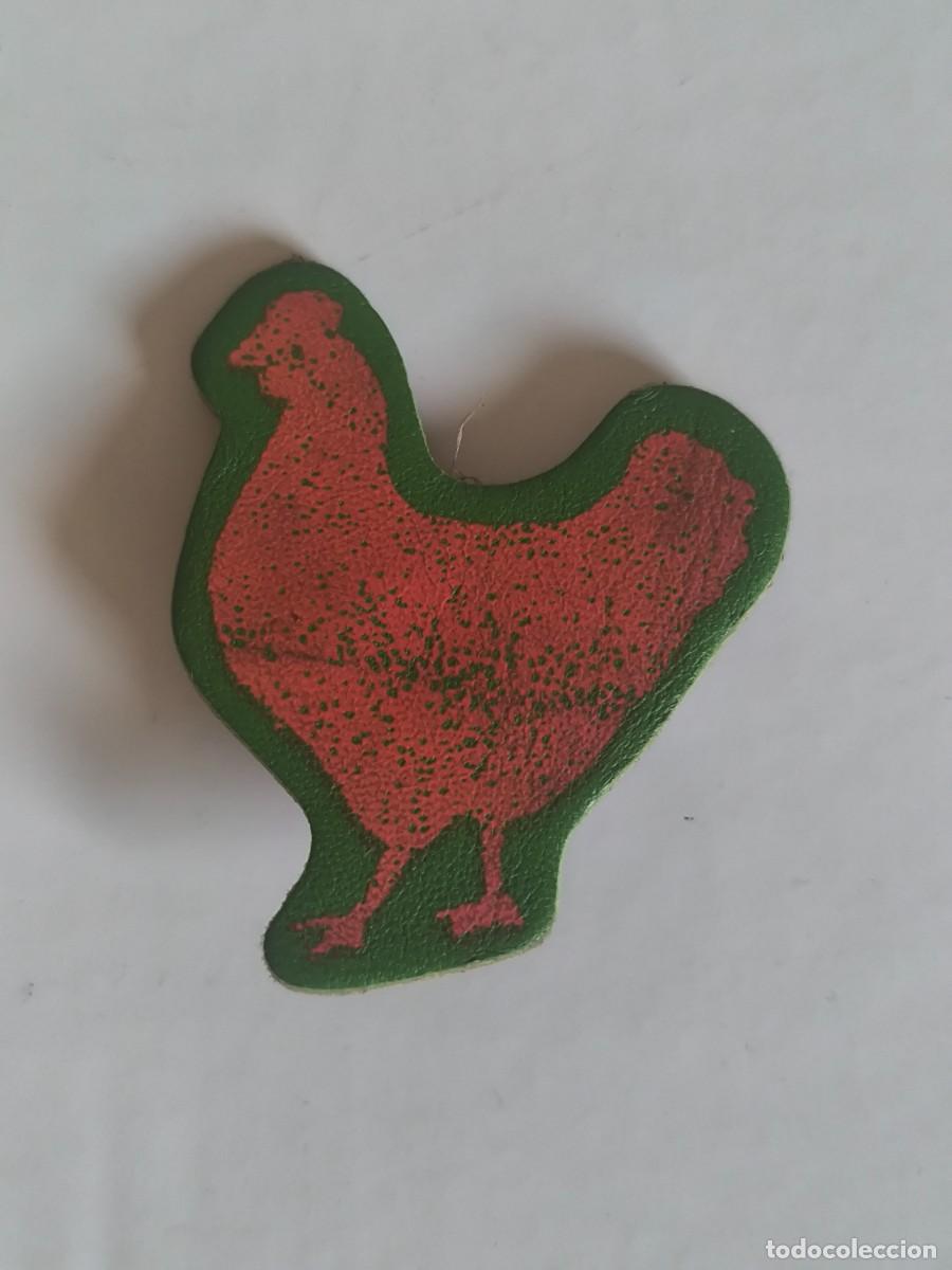 Pins de colecci&oacute;n: Broche vintage gallo rojo y verde