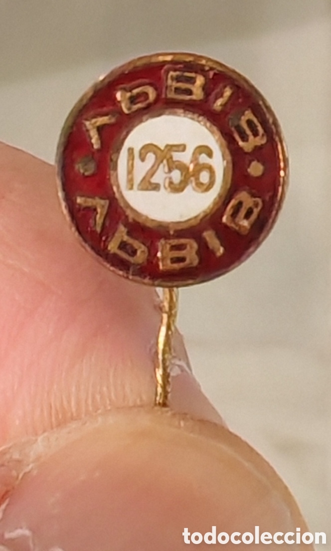 Pins de colecci&oacute;n: Pins Insignia - VII Centenario de la Fundaci&oacute;n de la Ciudad de Lviv - Ukrania URSS 1956