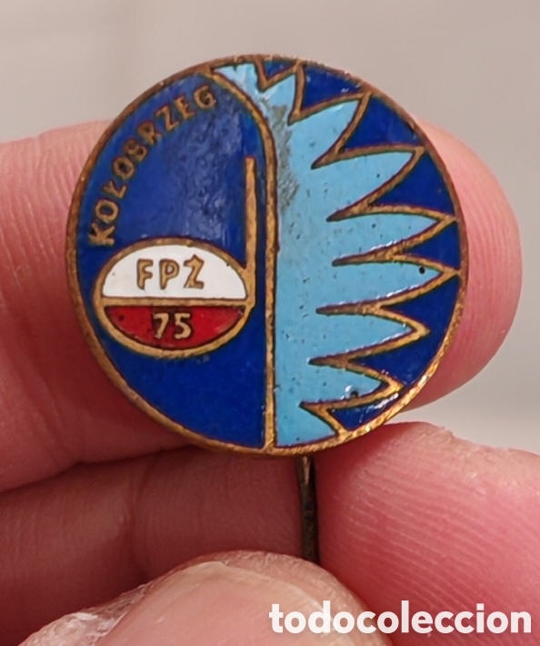 Pins de colecci&oacute;n: Pin Insignia - Festival de la Canci&oacute;n de los Soldados de Kotobrzeg FPZ - Polonia 1975