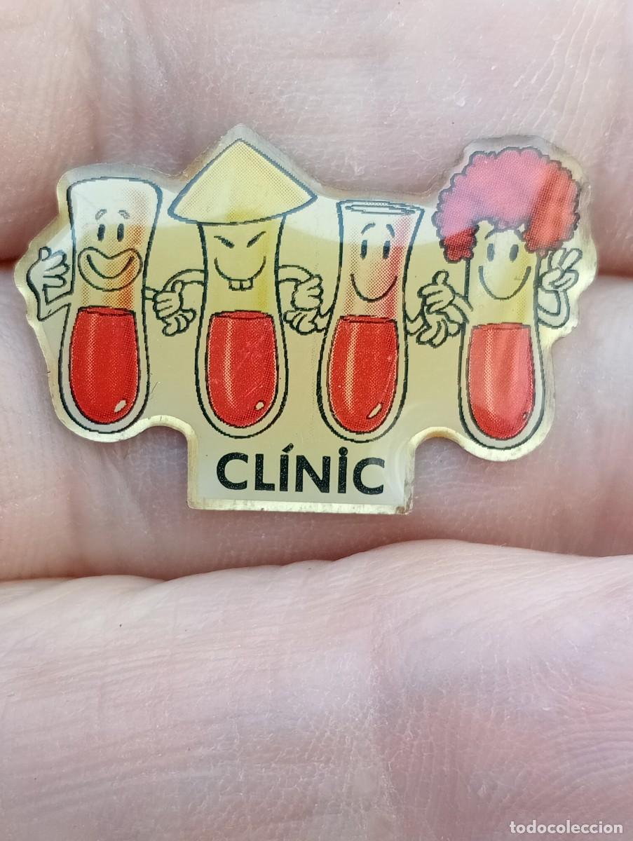 Pins de colecci&oacute;n: PINS HERMANDAD DONANTES DE SANGRE HOSPITAL CLINIC INSIGNIA SANIDAD MEDICINA SALUD
