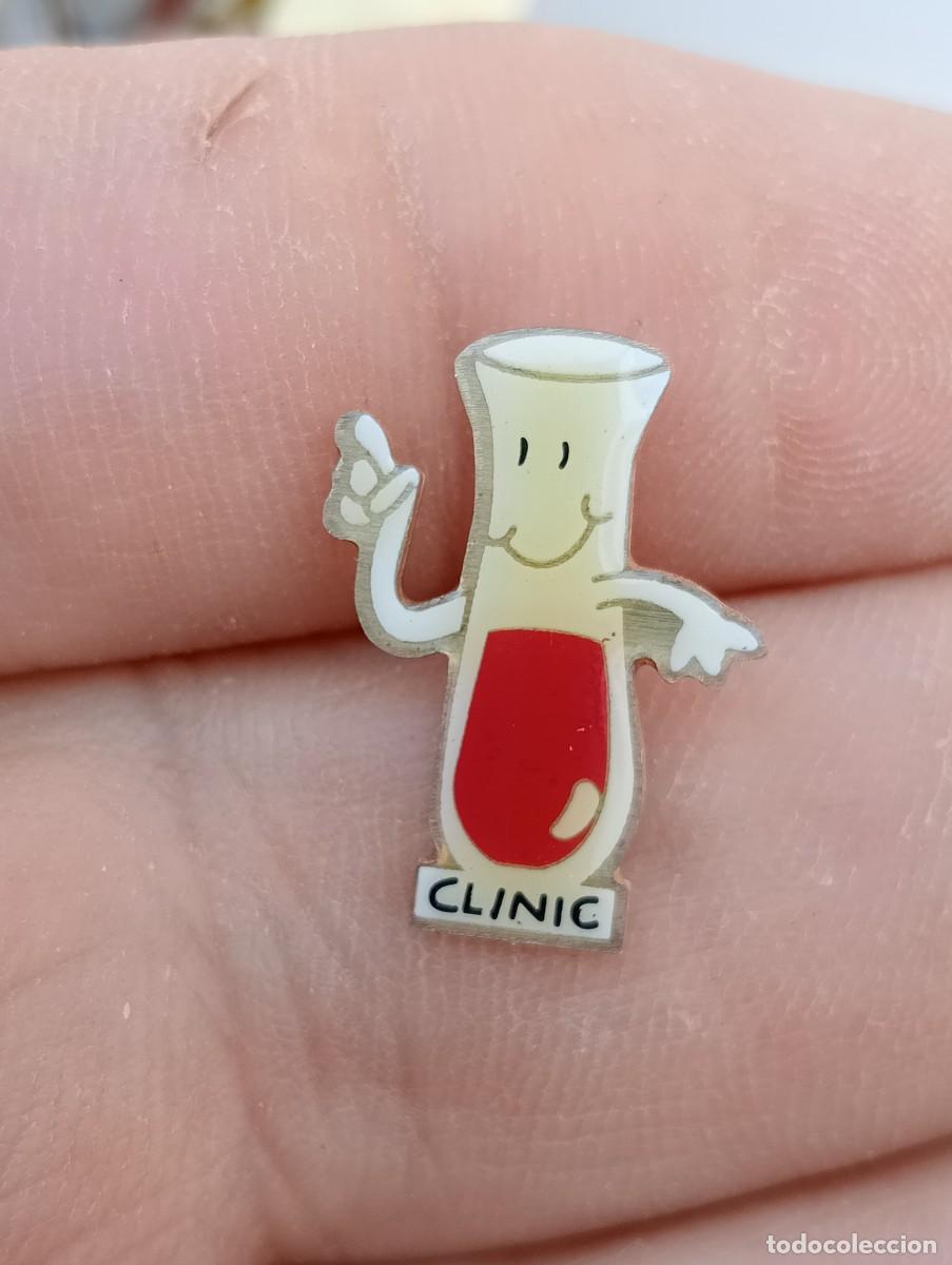 Pins de colecci&oacute;n: PINS HERMANDAD DONANTES DE SANGRE HOSPITAL CLINIC INSIGNIA SANIDAD MEDICINA SALUD