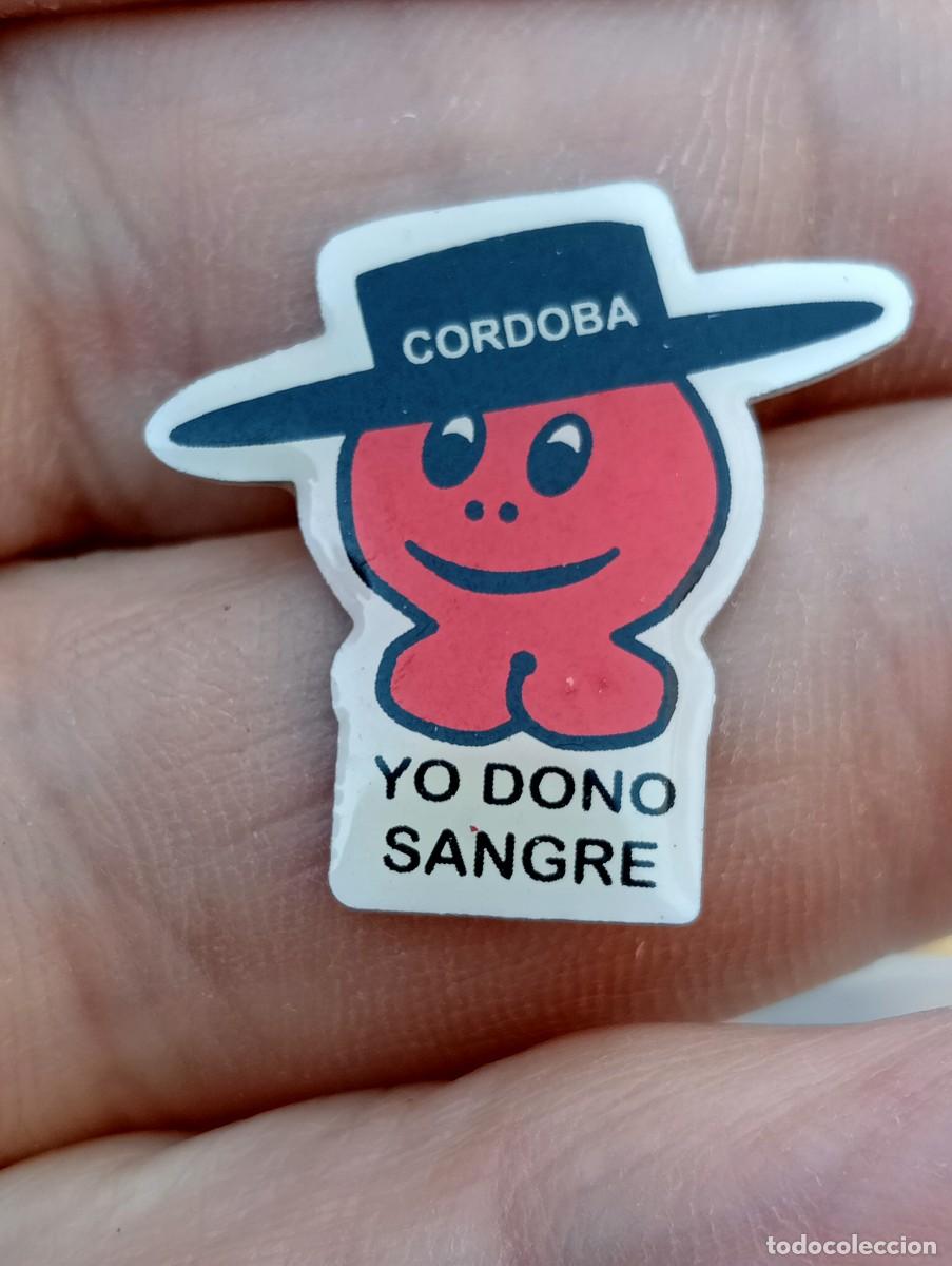 Pins de colecci&oacute;n: PINS HERMANDAD DONANTES DE SANGRE C&Oacute;RDOBA YO DONO GOTA HOSPITAL INSIGNIA SANIDAD MEDICINA SALUD
