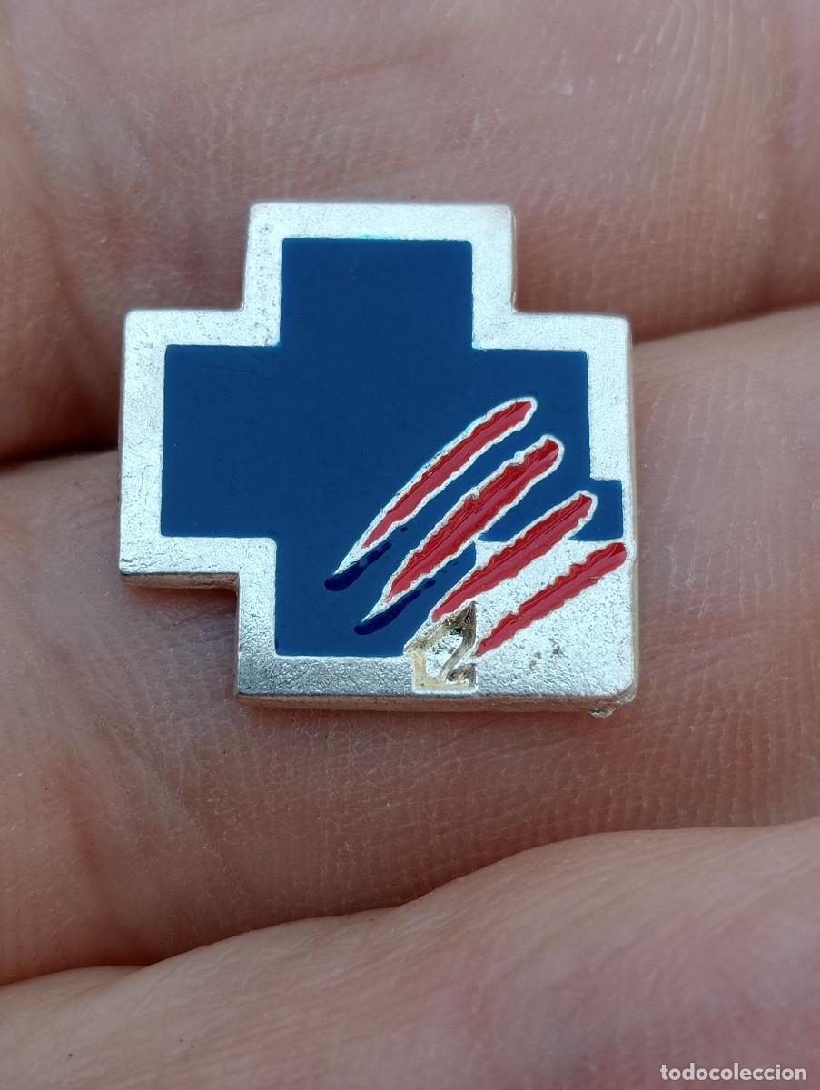 Pins de colecci&oacute;n: PINS HERMANDAD DONANTES DE SANGRE IDENTIFICAR HOSPITAL INSIGNIA SANIDAD MEDICINA SALUD
