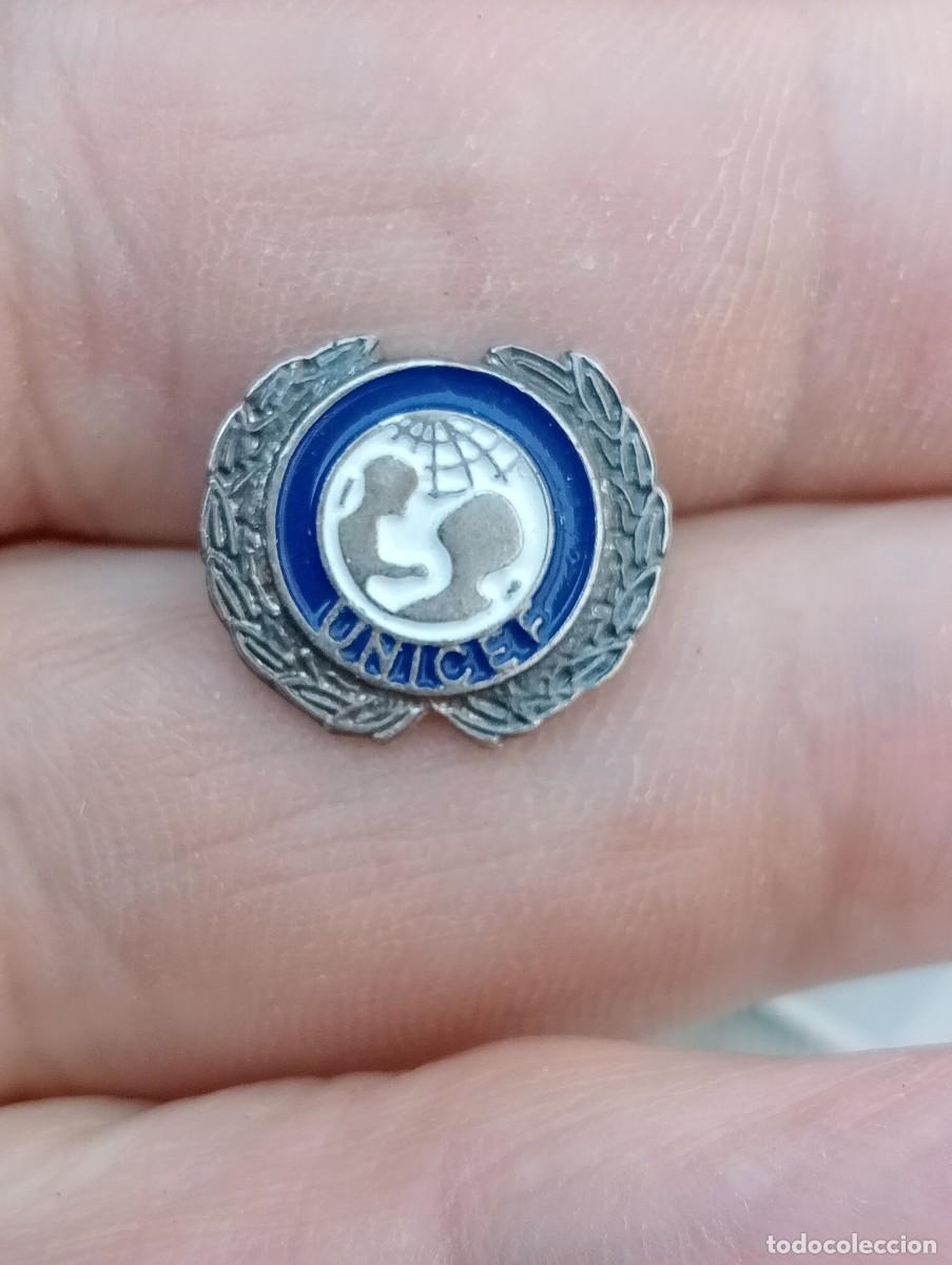 Pins de colecci&oacute;n: PINS UNICEF INSIGNIA SOLIDARIDAD AYUDA INFANCIA MEDICINA
