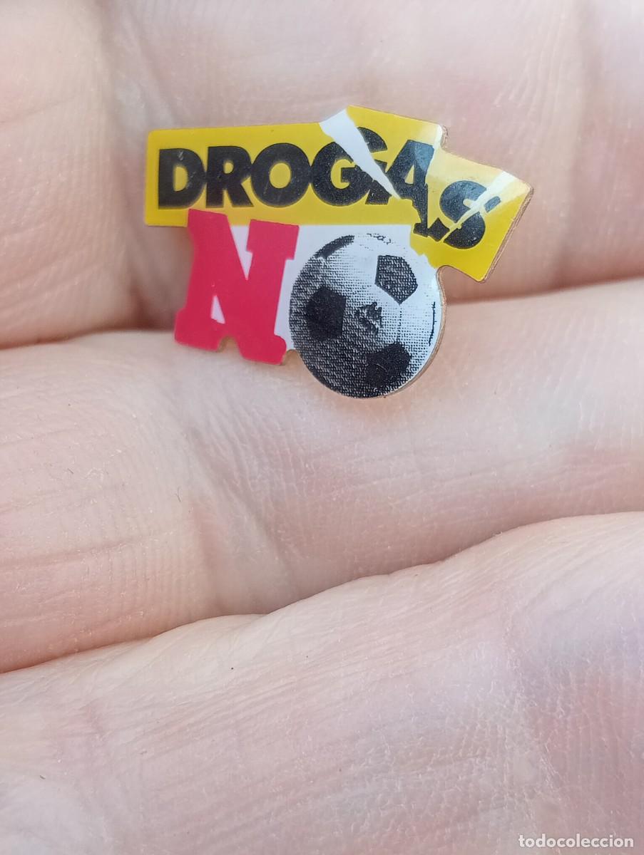 Pins de colecci&oacute;n: PINS DROGAS NO CAMPA&Ntilde;A ANTIDROGAS EN EL DEPORTE ANUNCIO MARADONA