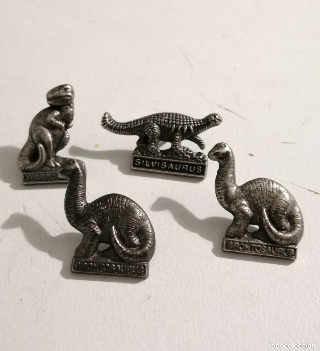 Sammlung von Pins: COLECCI&Oacute;N 4 PINS BROCHE INSIGNIA DINOSAURIOS