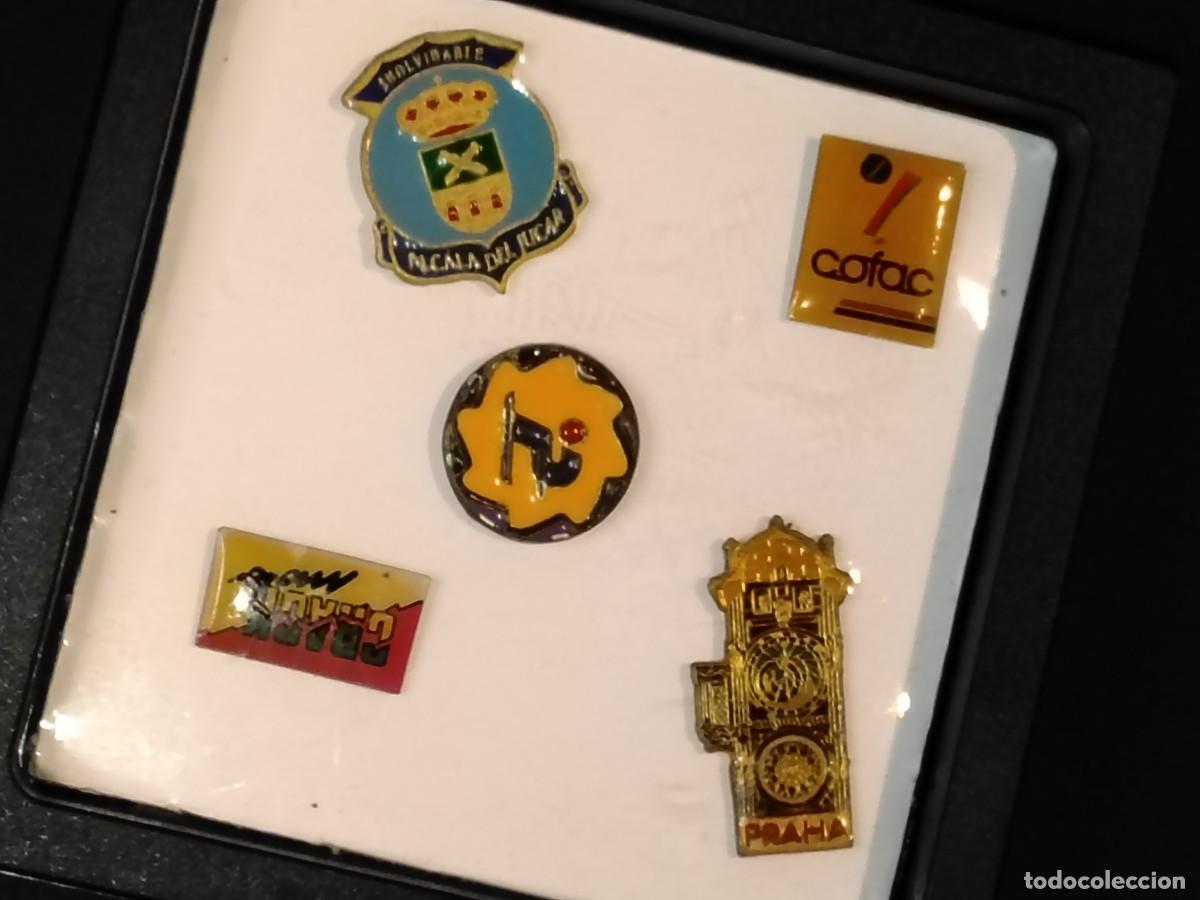Pin's de collection: COLECCI&Oacute;N DE PINS VINTAGE DEL MUNDO