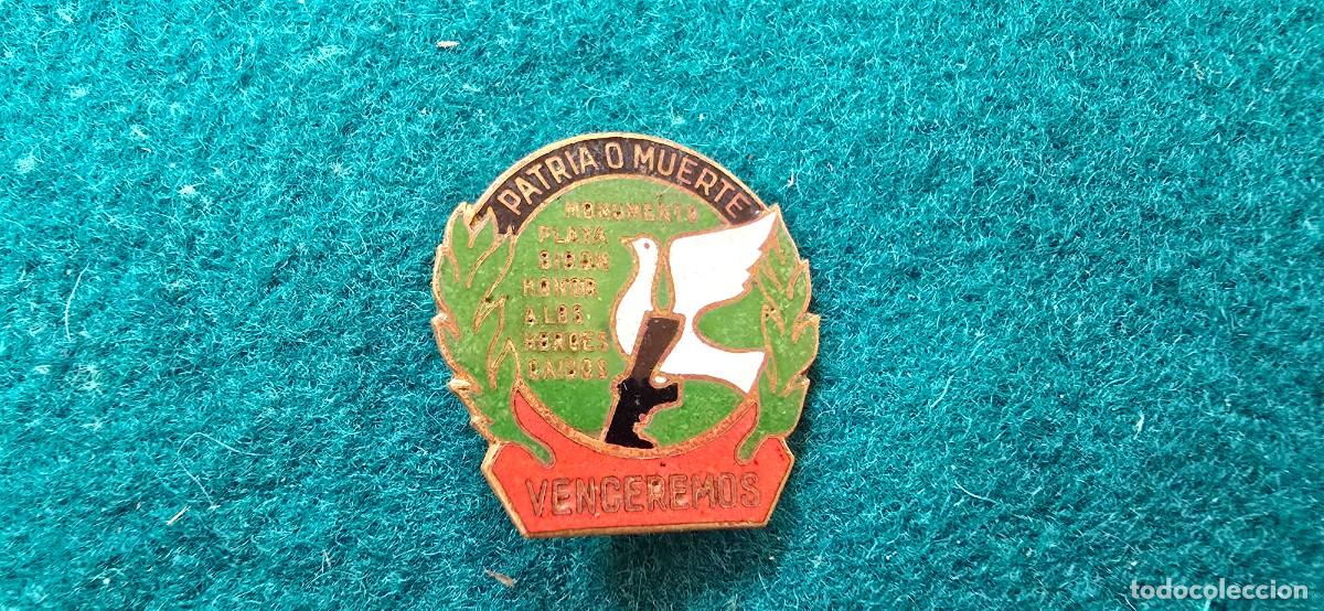 Pins e Spille di collezione: PIN MONUMENTO DE PLAYA GIRON (1960s) GUERRA FRIA - CUBA