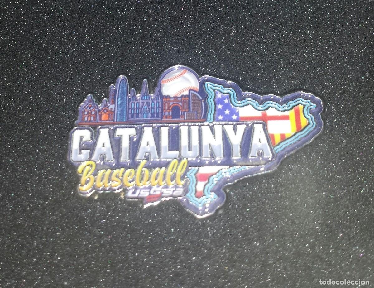 Precioso Pin Catalunya Baseball