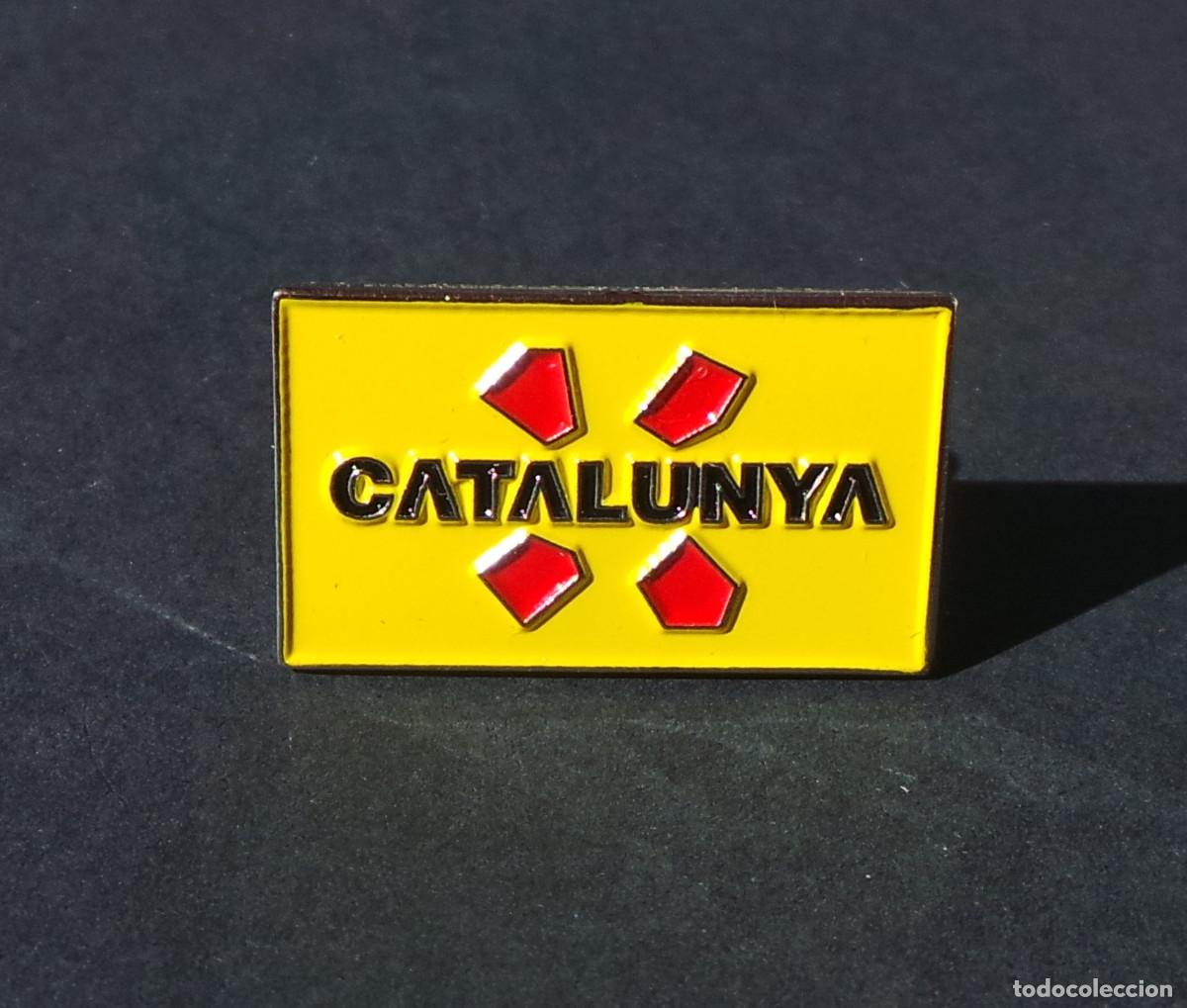 Collection pins: PIN MET&Aacute;LICO COLECCIONABLE CON LA MARCA TUR&Iacute;STICA OFICIAL DE CATALUNYA