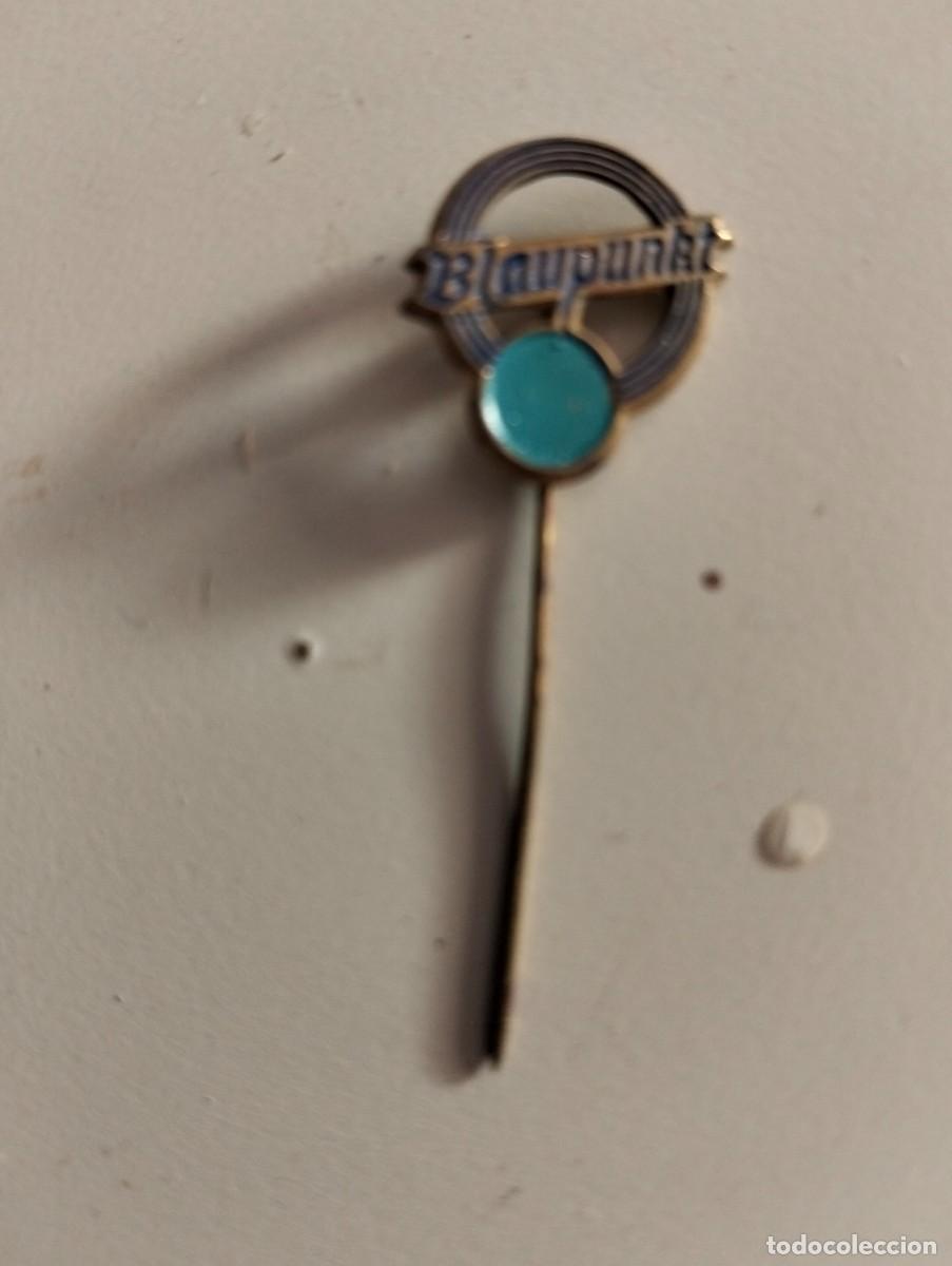 Pins de colecci&oacute;n: Pin Blaupunkt. En buenas condiciones - Foto 1