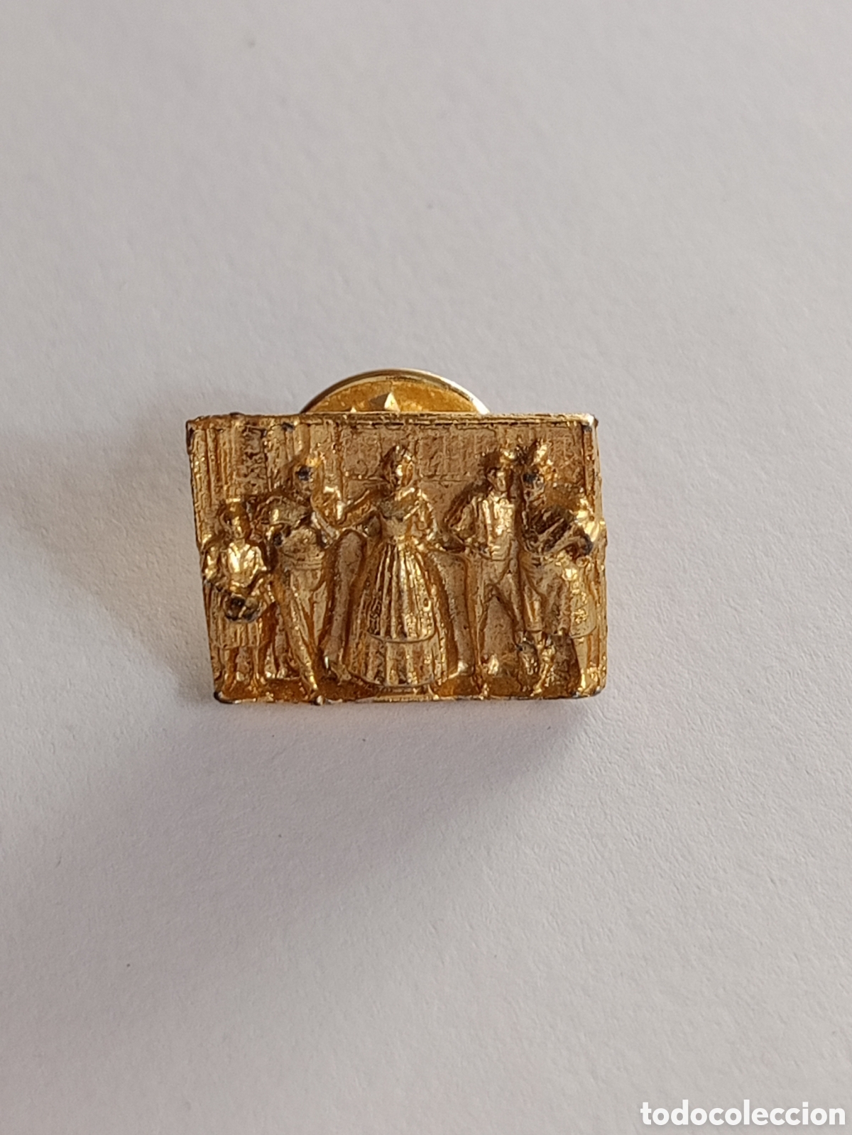 Collection pins: Pin Dorado imagen fallera costumbres Valencia