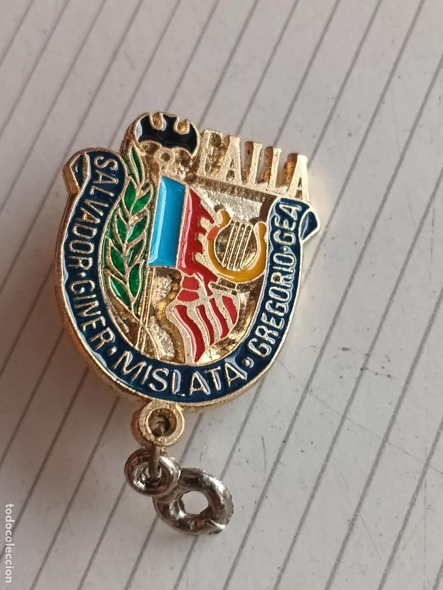 Sammlung von Pins: Fallas de Valencia, insignia fallera de la Falla Salvador Giner Gregorio Gea, Mislata