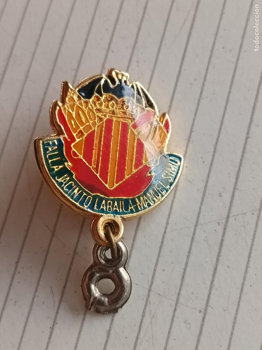 Collection pins: Fallas de Valencia, insignia fallera de la Falla Jacinto Labaila Manuel Sim&oacute;