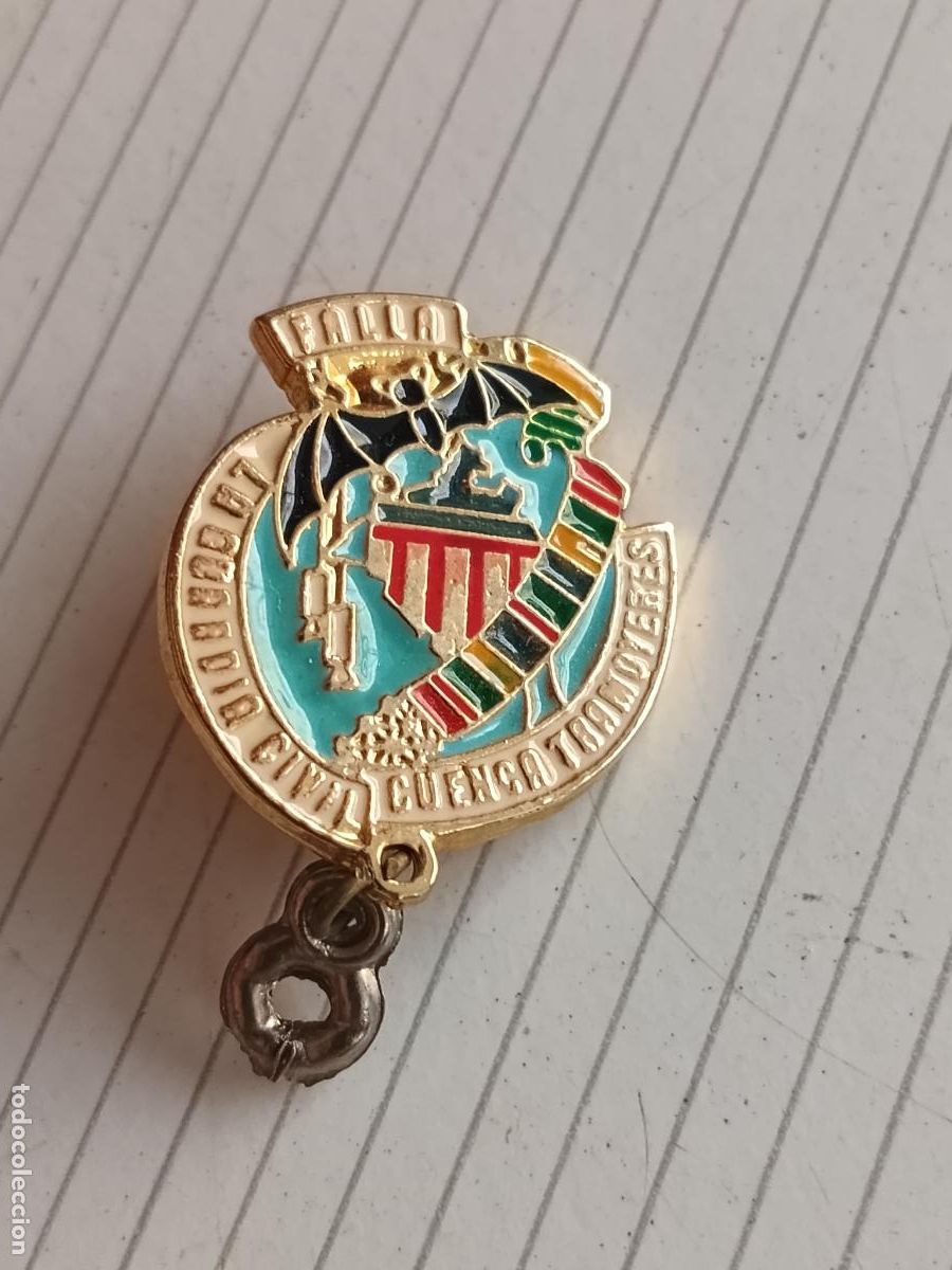Collection pins: Fallas de Valencia, insignia fallera de la Falla Guardia Civil Cuenca Tramoyeres