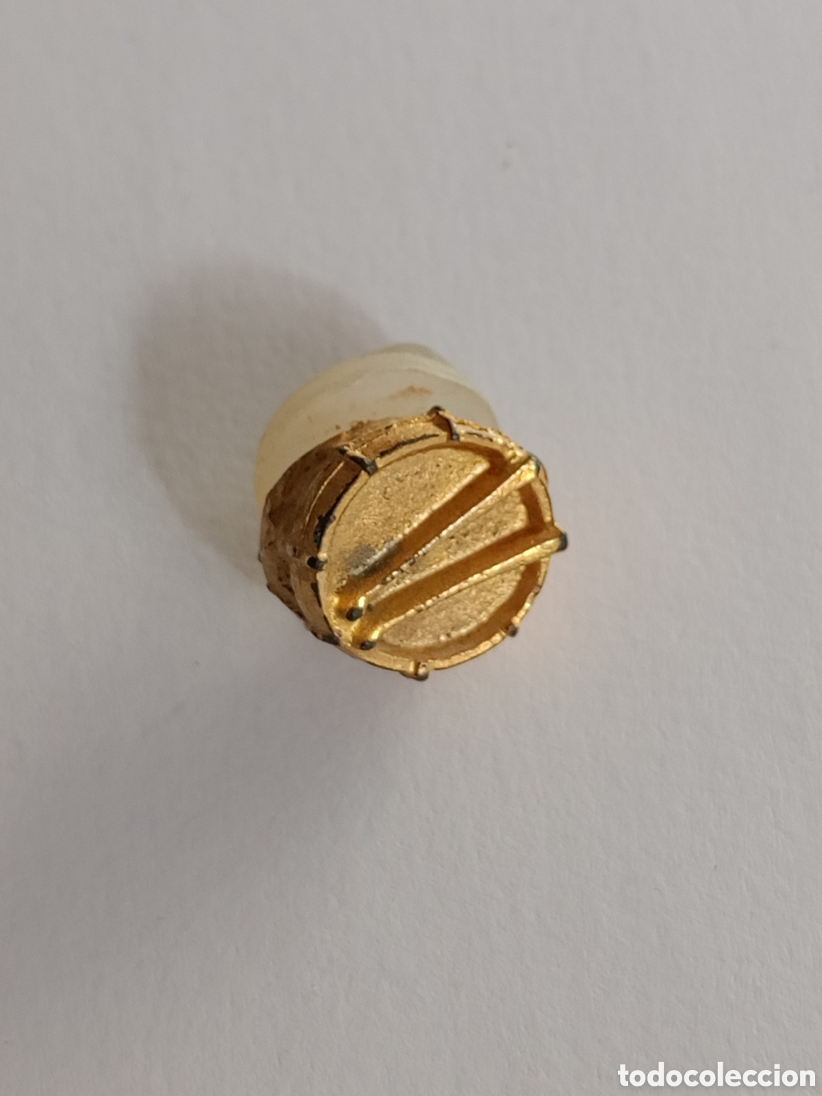 Pin's de collection: Pin Insignia TABALET VALENCIANO tambor