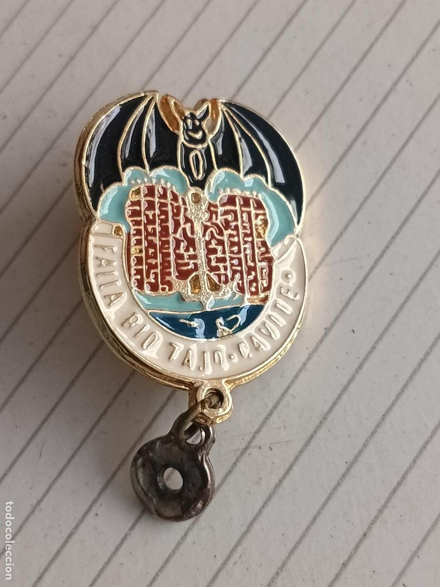 Pins e Spille di collezione: Insignia fallera de la Falla R&iacute;o Tajo Cavite. Fallas de Valencia