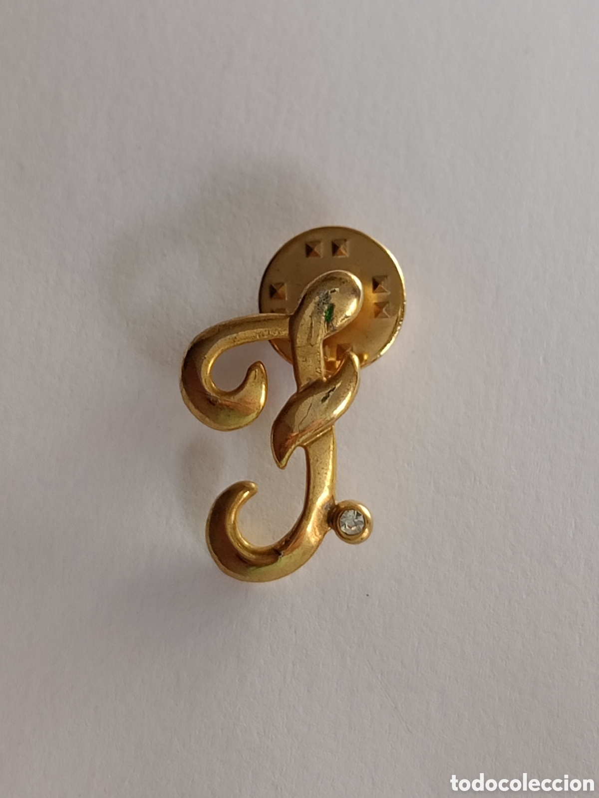 Pin's de collection: Pin letra inicial F chapado oro a&ntilde;os 80 vintage