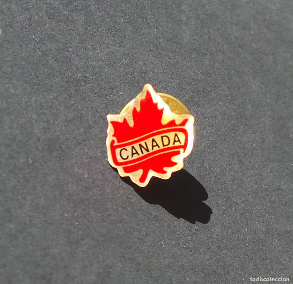 Pin's de collection: PIN DE SOLAPA VINTAGE CON LA FORMA DE LA HOJA DE ARCE DE CANAD&Aacute;.