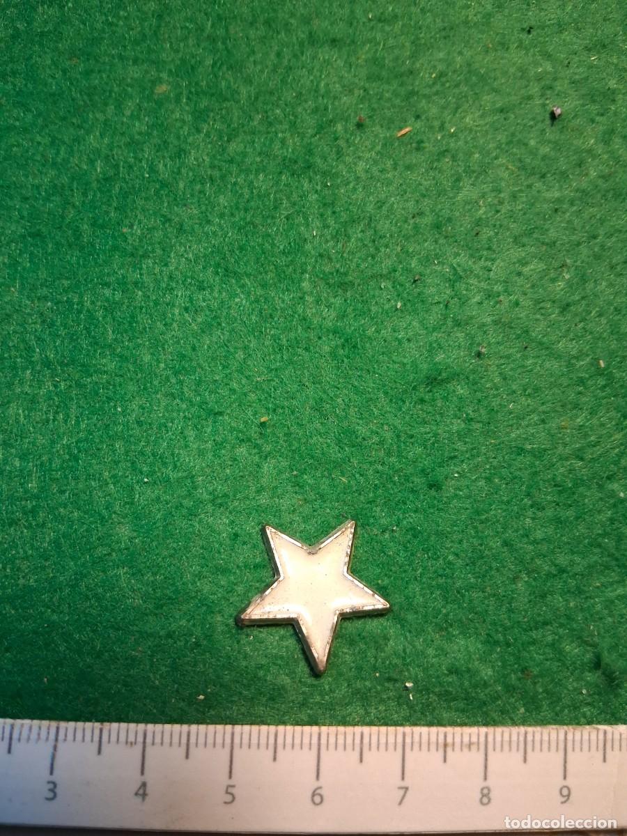 Pins de colecci&oacute;n: PIN ESTRELLA MET&Aacute;LICA . - Foto 1