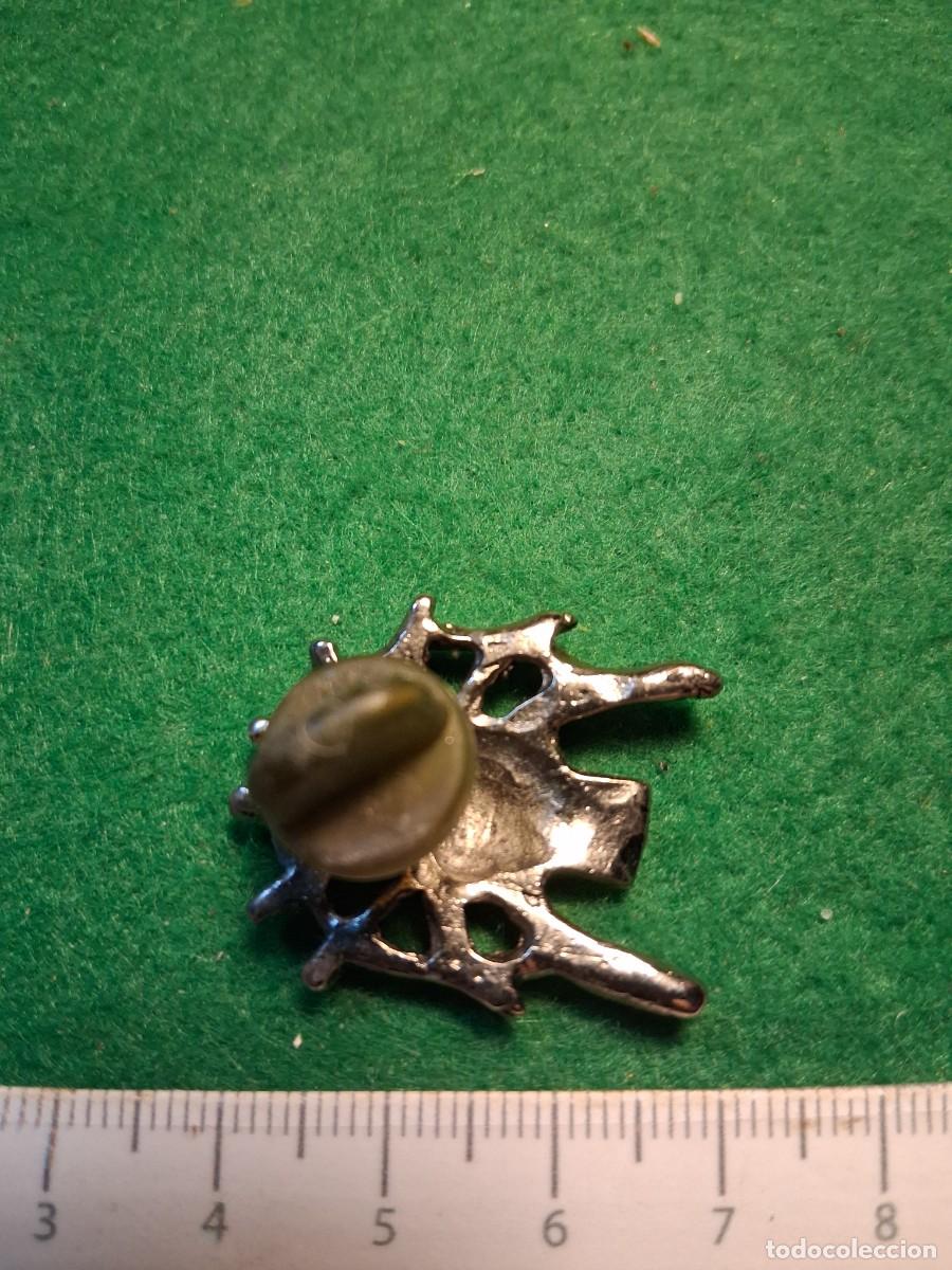Pins de colecci&oacute;n: PIN CALAVERA, MET&Aacute;LICO. - Foto 2