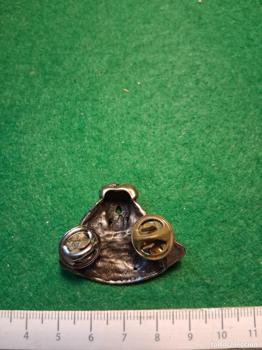 Pins de colecci&oacute;n: PIN CALAVERA, MET&Aacute;LICO. - Foto 2