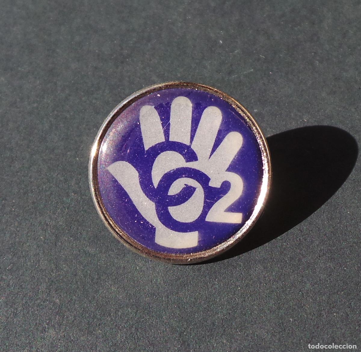 Pins de colecci&oacute;n: PIN DE SOLAPA STOP CO2 EMBLEMA ECOLOGISTA. - Foto 1