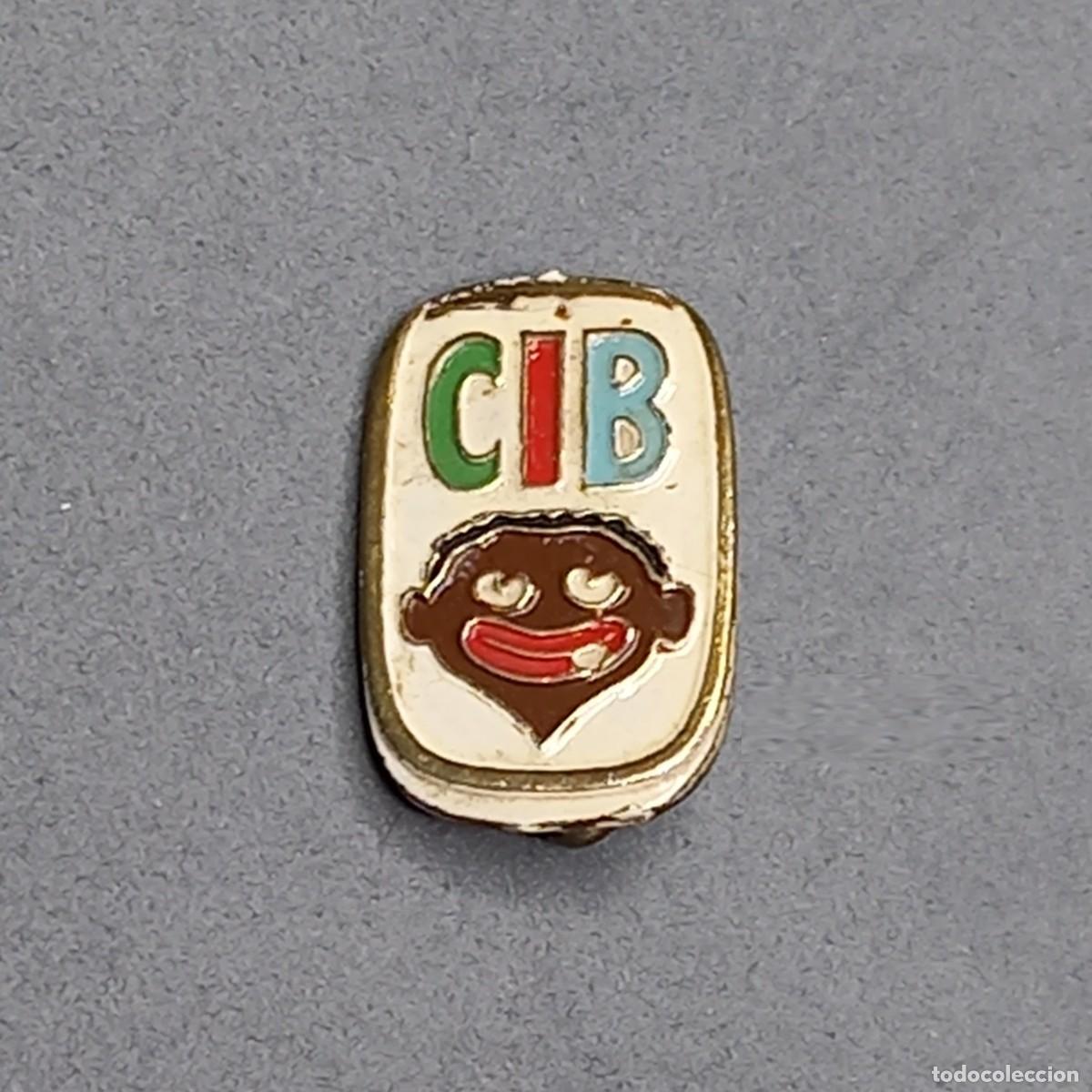 Collection pins: Antigua insignia imperdible del Club Infantil Batanga de la marca de chocolates de Comercial Batanga