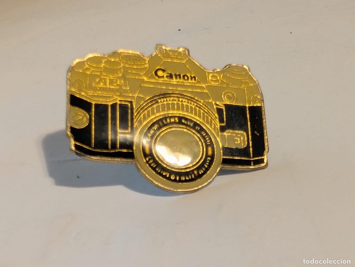 Pins de colecci&oacute;n: Pin Canon AE-1 Edici&oacute;n Oro y Negro (A&ntilde;os 80)