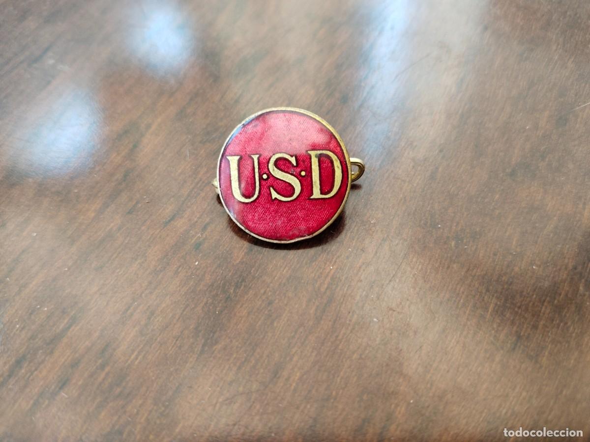Pins de cole&ccedil;&atilde;o: Insignia esmaltada USD. Ver.
