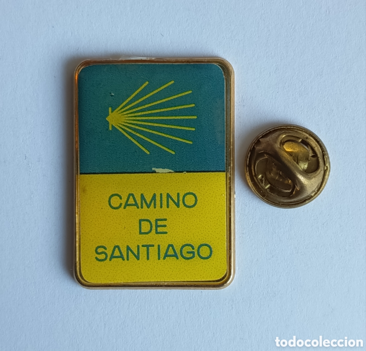 Pin's de collection: PIN - CAMINO DE SANTIAGO - PEREGRINO