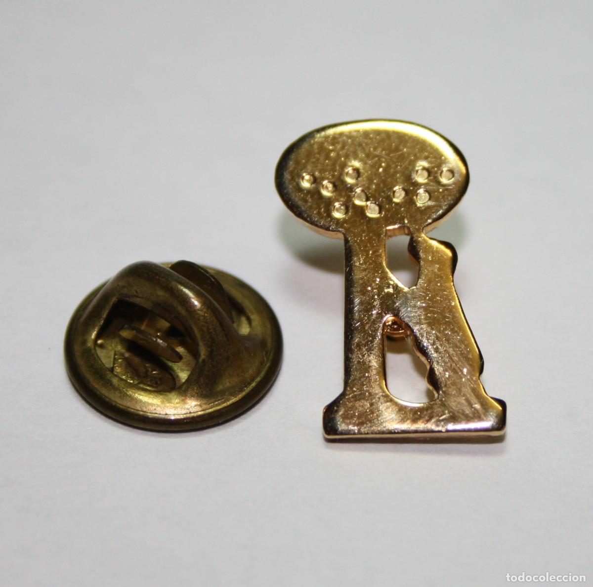 Pins de colecci&oacute;n: PINS, EL OSO Y EL MADRO&Ntilde;O, PIN (A)