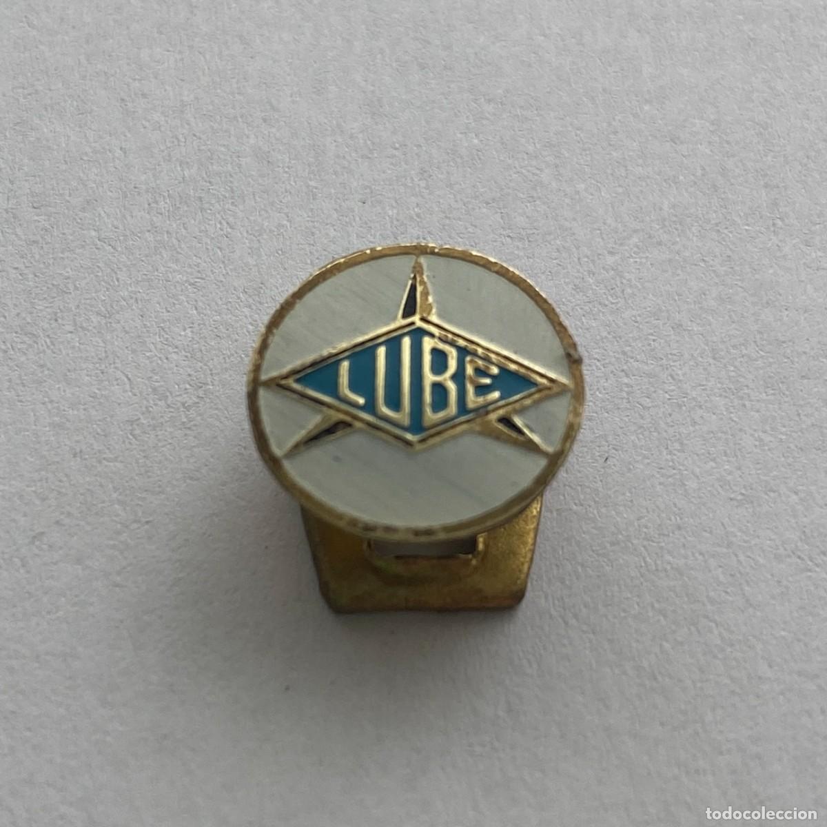 Pin's de collection: LUBE MOTOS, 2 INSIGNIAS SOLAPA
