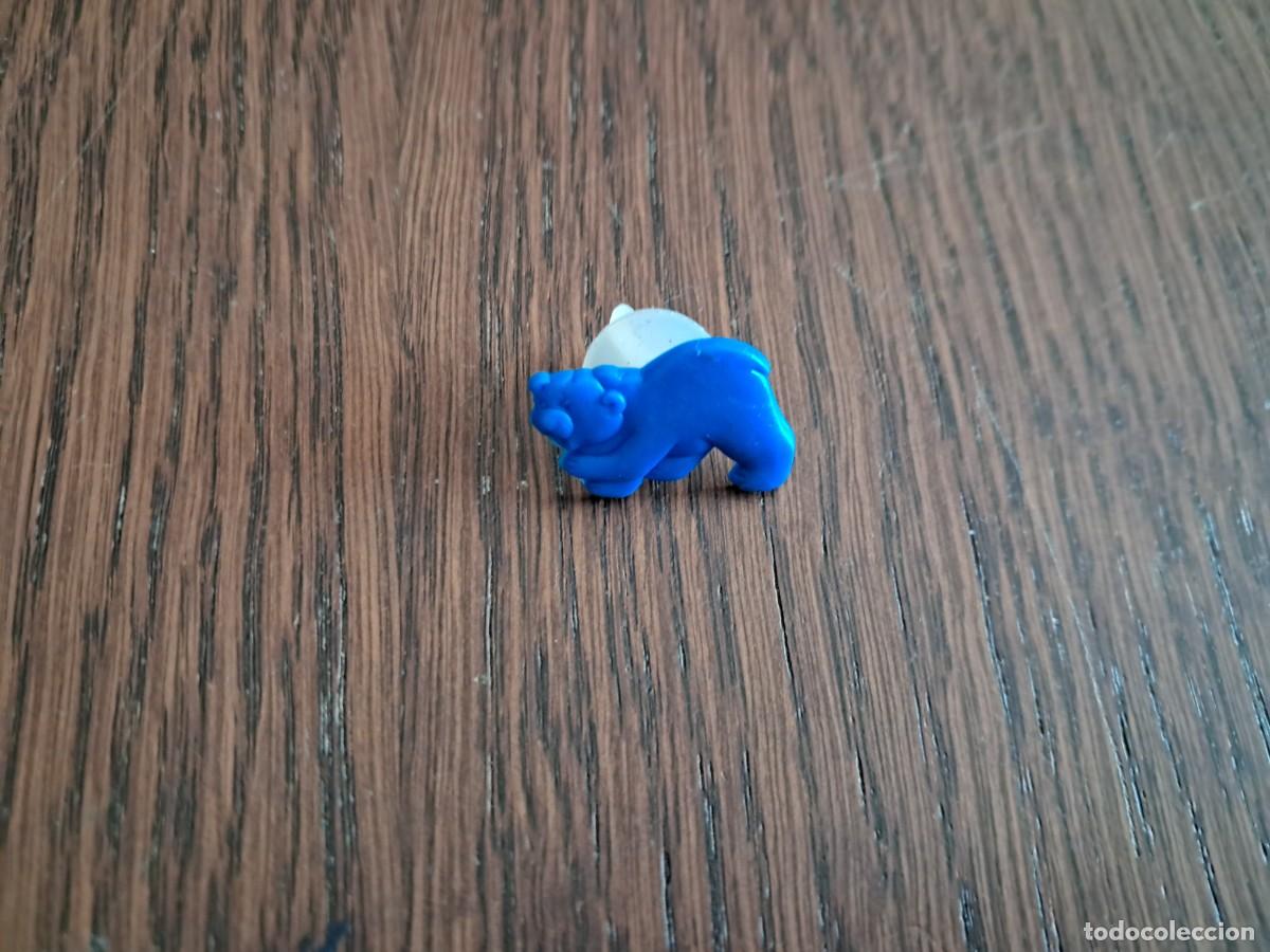 Pins e Spille di collezione: pin de pl&aacute;stico color azul, animales, oso.