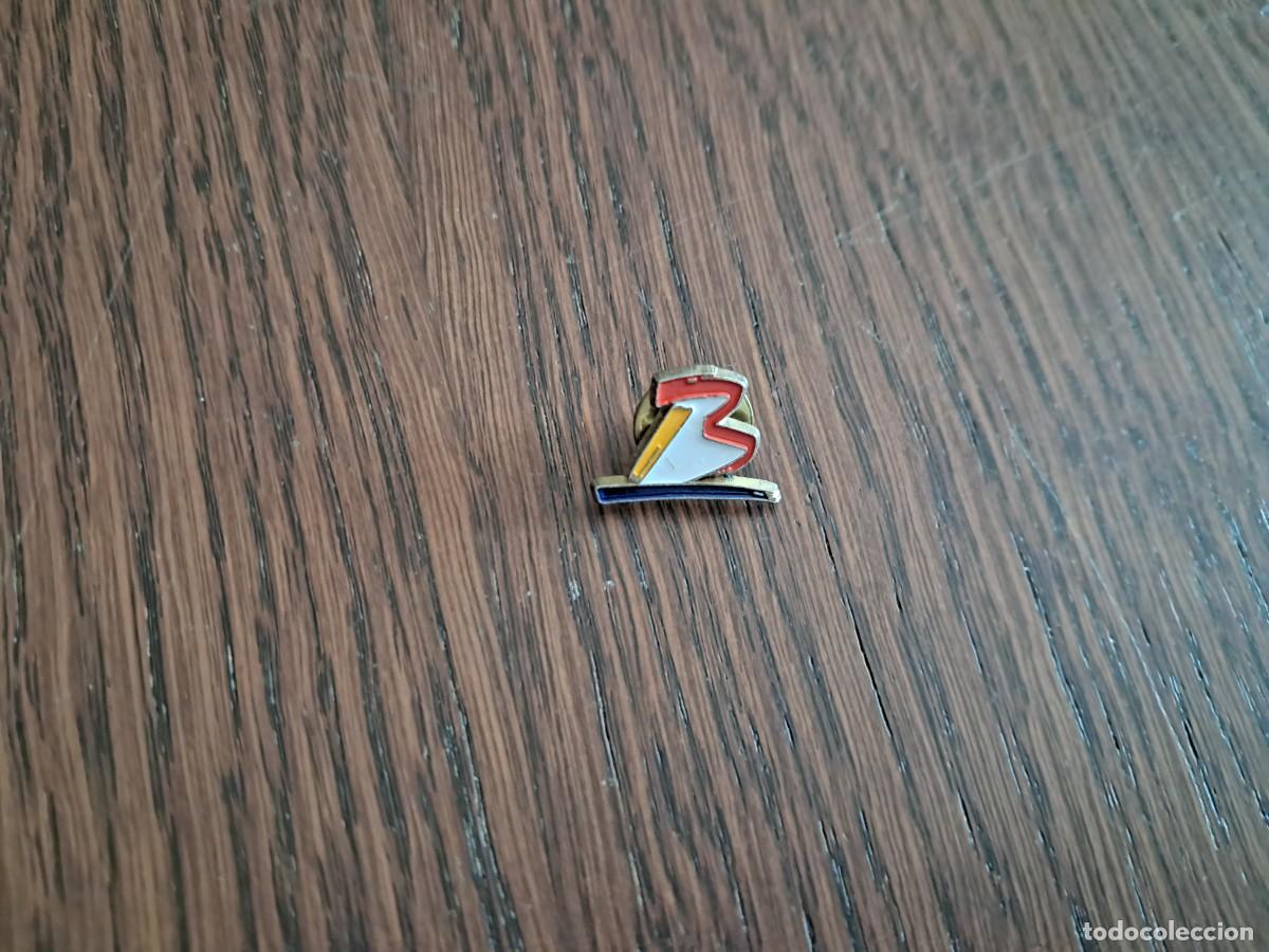 Pins e Spille di collezione: pin de metal de publicidad, turismo Barcelona.