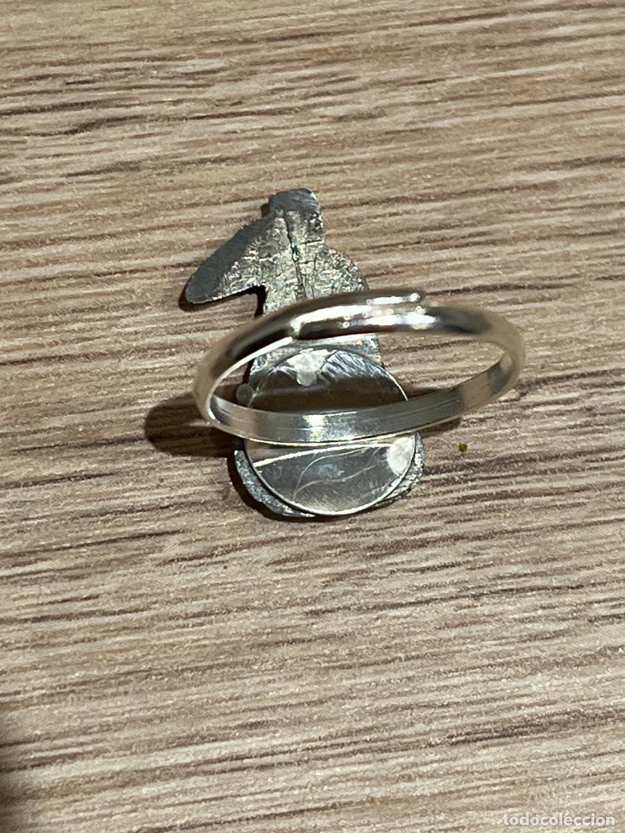 Pins de colecci&oacute;n: Pin convertido en anillo 7 &euro; - Foto 6