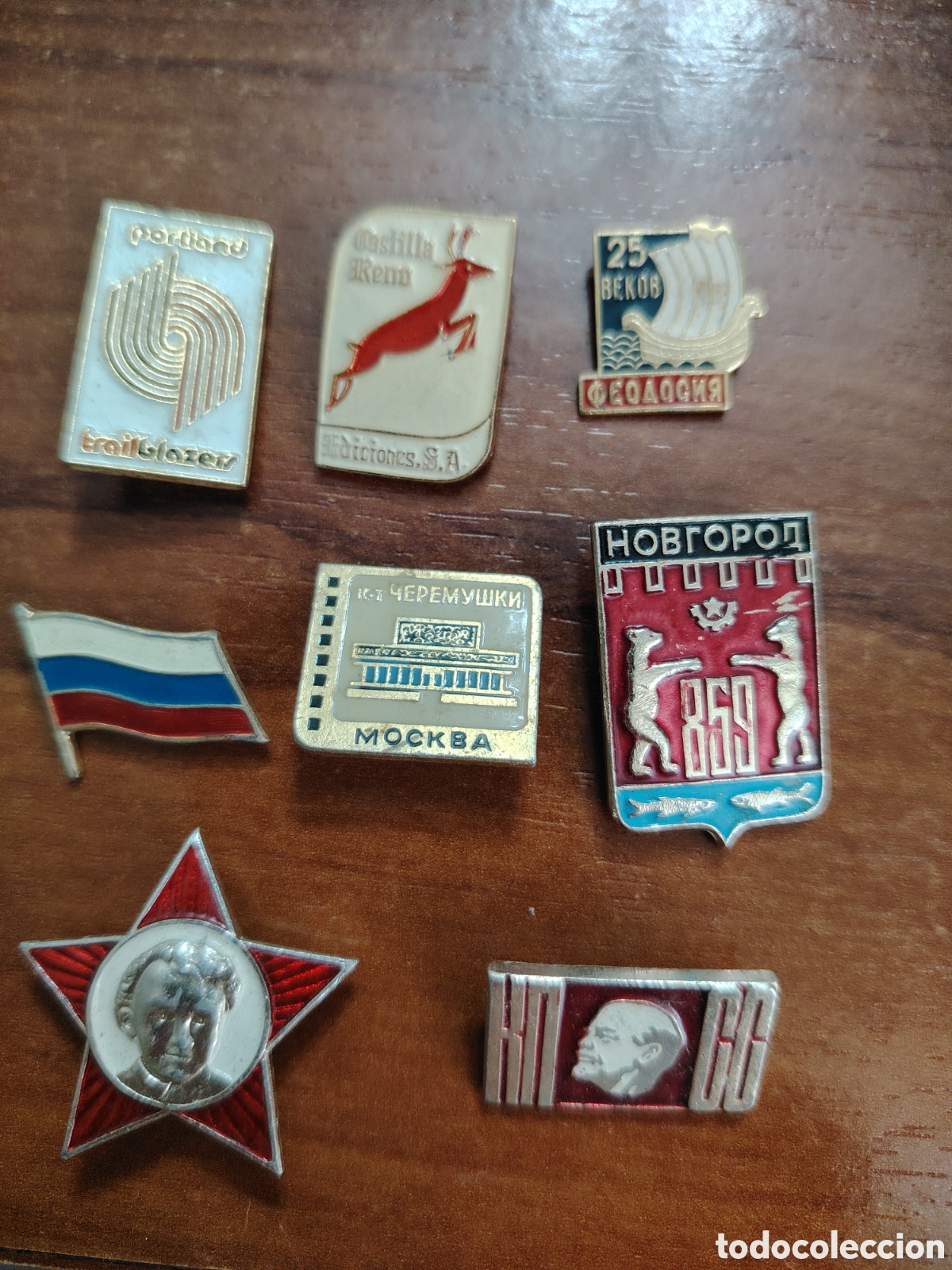 Pins de colecci&oacute;n: 8 insignias Rusas variadas - Foto 2