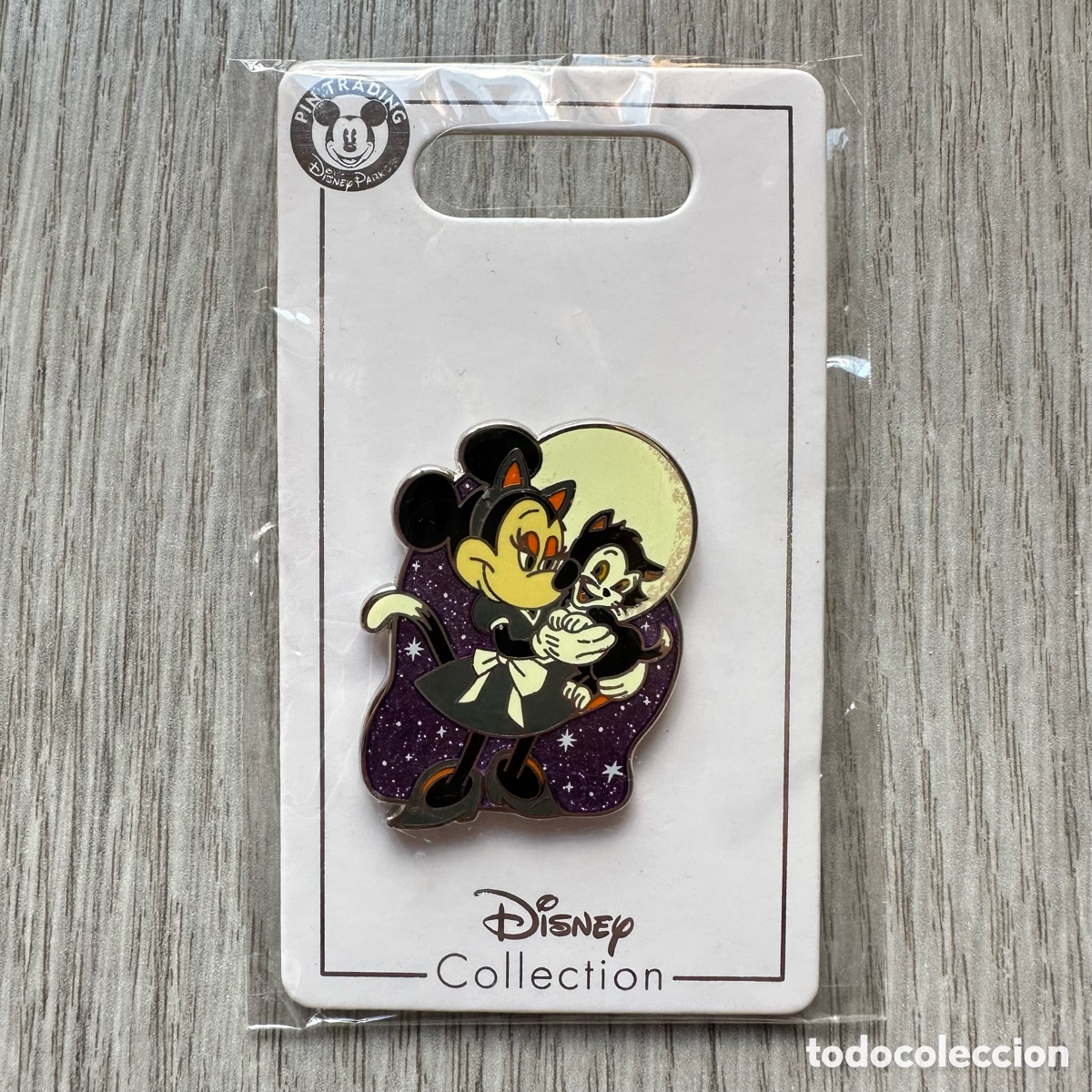 Pin's de collection: Pin Minnie Mouse, Halloween, Disney Store.
