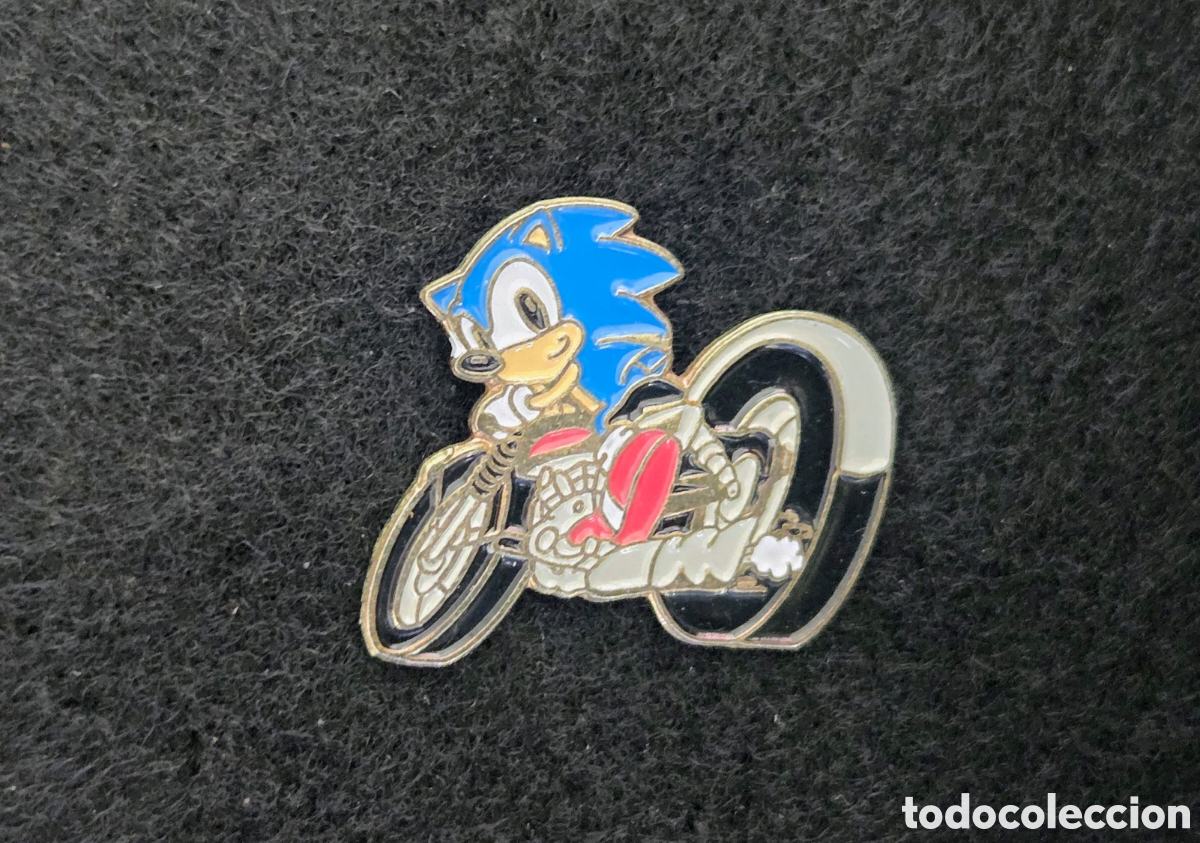 Pins de colecci&oacute;n: Pin Sonic en Moto. SEGA Original. - Foto 2