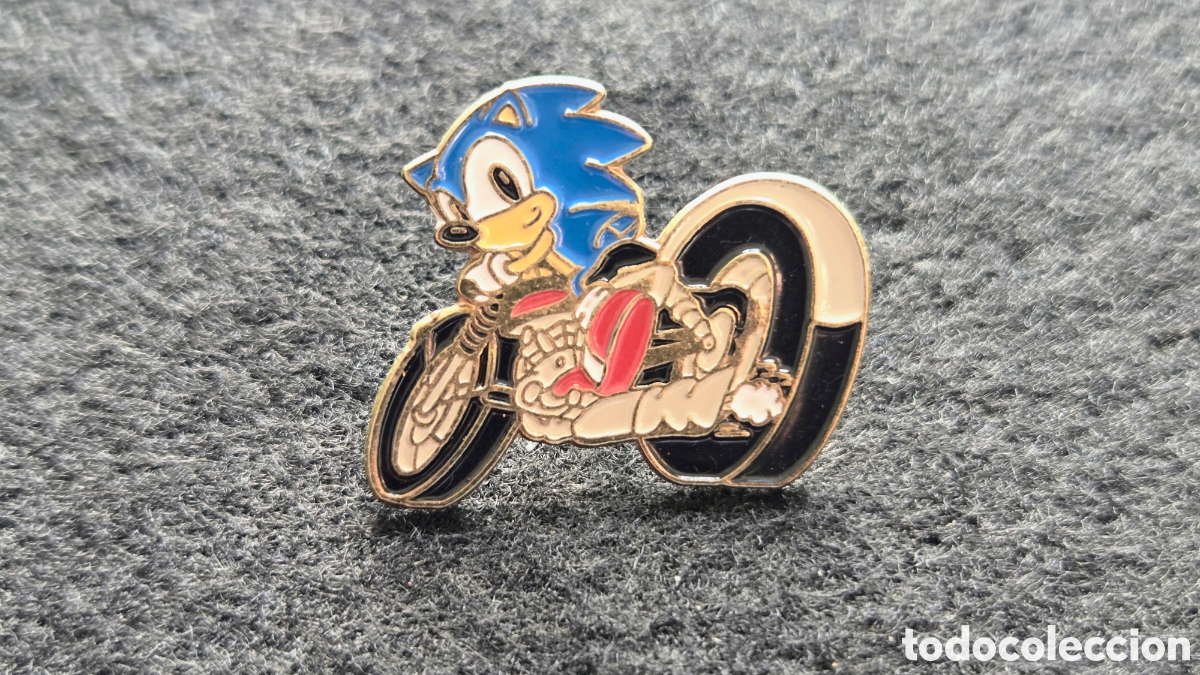 Pins de colecci&oacute;n: Pin Sonic en Moto. SEGA Original. - Foto 4