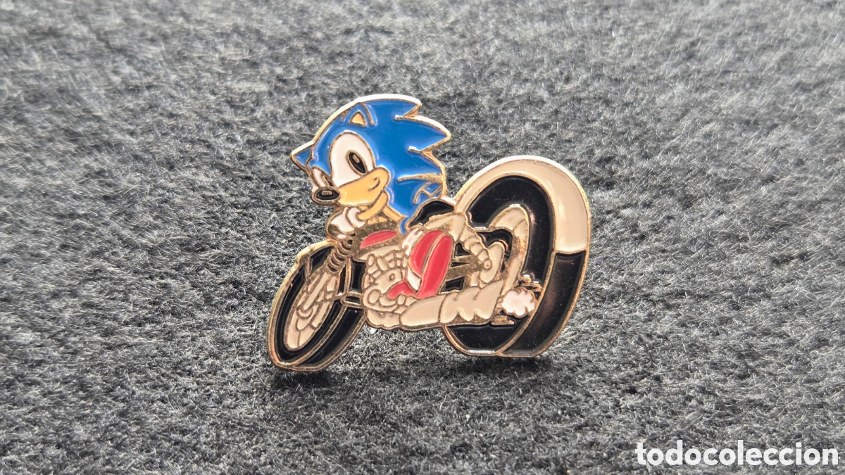 Pins de colecci&oacute;n: Pin Sonic en Moto. SEGA Original. - Foto 5