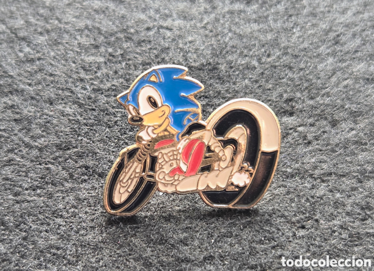 Pins de colecci&oacute;n: Pin Sonic en Moto. SEGA Original. - Foto 6