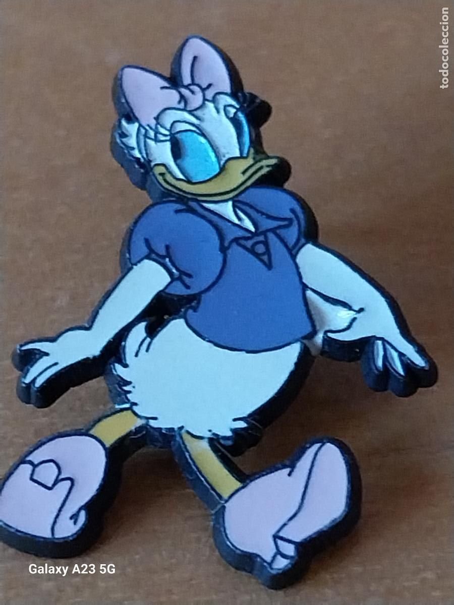 Pins de colecci&oacute;n: DONALD NOVIA DAISY PIN PINCHO PERSONAJE PINTURA LACADA CON DISNEY 2.55CMS ALTO
