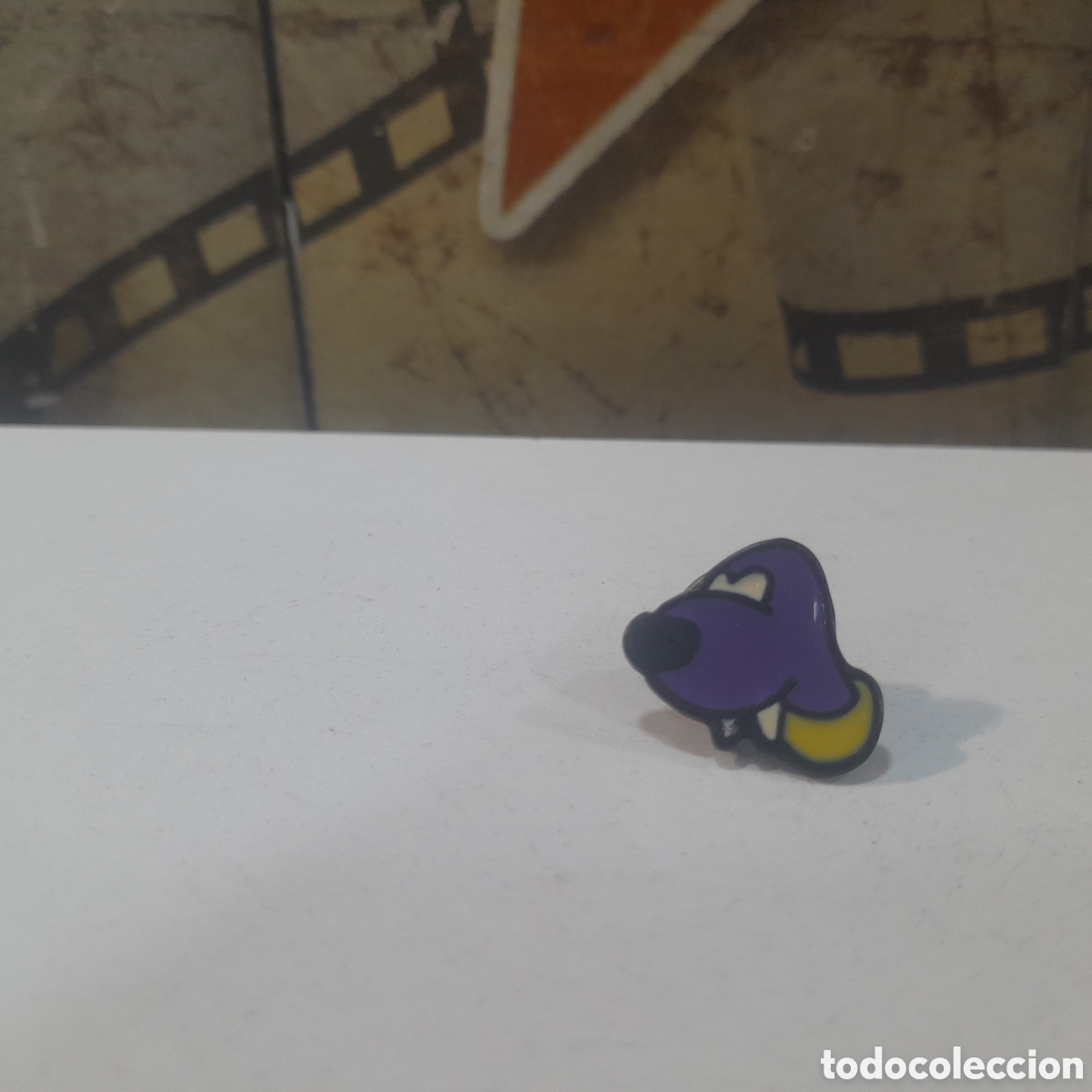 Pins de colecci&oacute;n: Pin Fanhunter-MUY RARO-