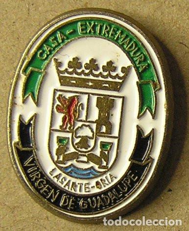 Pins de colecci&oacute;n: PIN DE LA CASA DE EXTREMADURA DE LASARTE-ORIA (GUIPUZCOA)