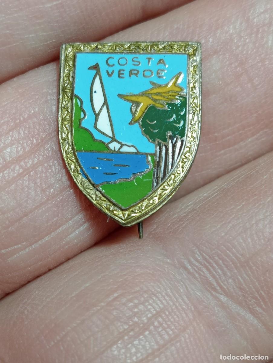 Pins de colecci&oacute;n: INSIGNIA TUR&Iacute;STICA COSTA VERDE ASTURIAS ESCUDO PINS ALFILER TEMA LUGARES CIUDADES TURISMO