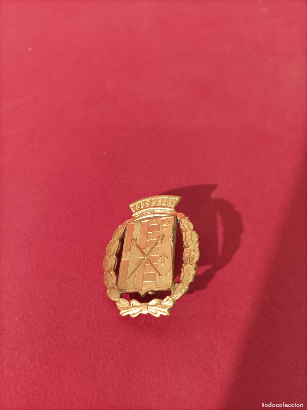 Pins de colecci&oacute;n: INSIGNIA MEDALLA REGIDOR (CONCEJAL) AYUNTAMIENTO SANT GERVASI CASSOLES CIRCA 1870 ANTIGUA BARCELONA