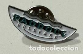 Pins de colecci&oacute;n: Pin met&aacute;lico esmaltado del Paddock Bulevard - centro comercial en Sabadell