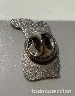 Pins de colecci&oacute;n: 4 Pins sin identificar - Foto 2