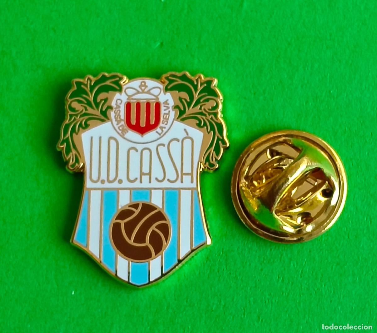 Pins de colecci&oacute;n: PIN FUTBOL - ESMALTE - U.D. CASSA - CASSA DE LA SELVA - GIRONA - 131002